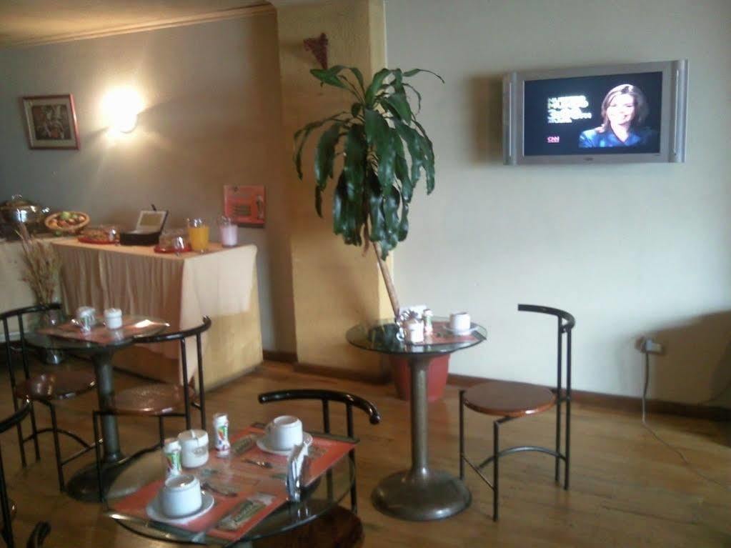 Hotel Alto Parana Cordoba Exterior photo